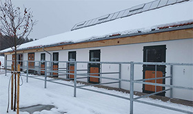 Pferdeklinik am Kirchberg 13